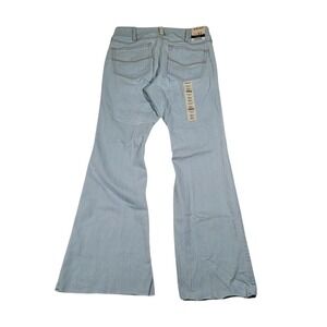 Ariat Perfect Rise Flare Jeans Distressed Hem Light Wash Denim 31R